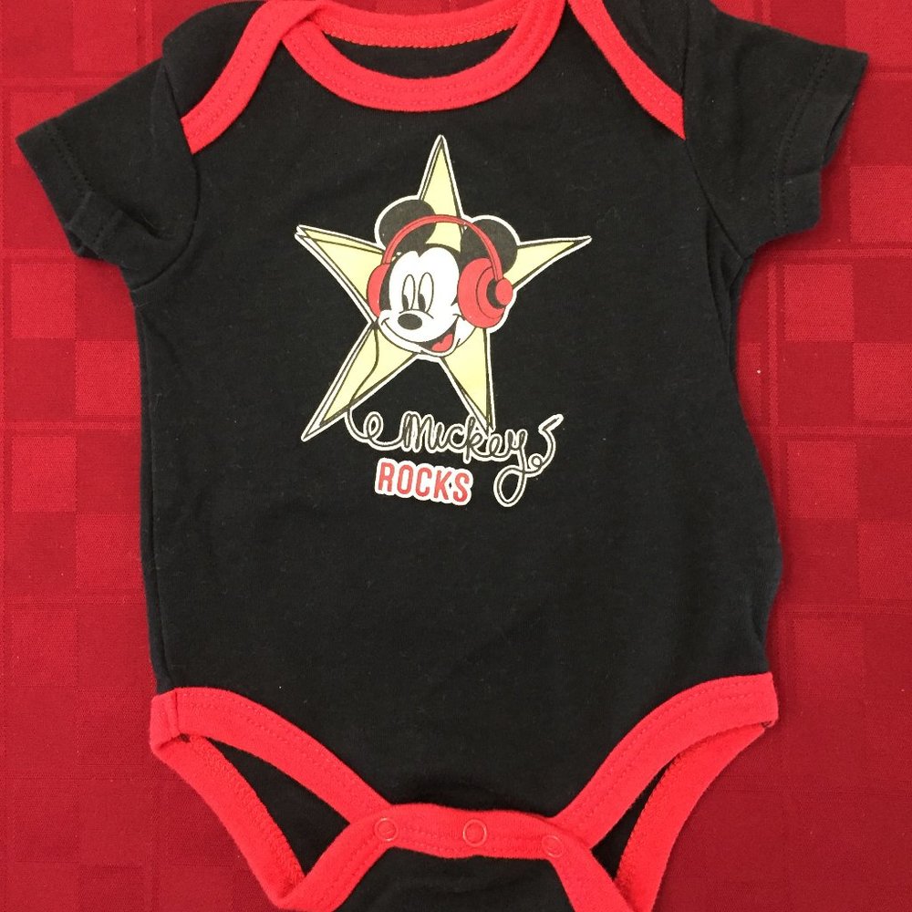 Mickey "Rocks" Onesie Pack of 2 - Picture 5 of 7
